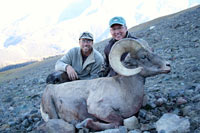 guided big horn sheep hunts, guided sheep hunting wyoming, outfitters wyoming, sheep hunts, ram hunts, hunting big horn sheep rams wy