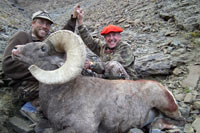 guided big horn sheep hunts, guided sheep hunting wyoming, outfitters wyoming, sheep hunts, ram hunts, hunting big horn sheep rams wy