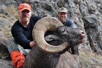 guided big horn sheep hunts, guided sheep hunting wyoming, outfitters wyoming, sheep hunts, ram hunts, hunting big horn sheep rams wy