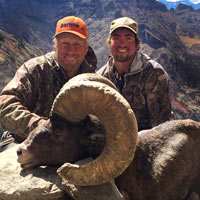 guided big horn sheep hunts, guided sheep hunting wyoming, outfitters wyoming, sheep hunts, ram hunts, hunting big horn sheep rams wy