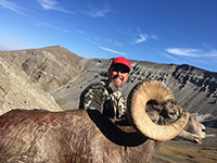 guided big horn sheep hunts, guided sheep hunting wyoming, outfitters wyoming, sheep hunts, ram hunts, hunting big horn sheep rams wy