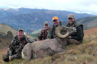 guided big horn sheep hunts, guided sheep hunting wyoming, outfitters wyoming, sheep hunts, ram hunts, hunting big horn sheep rams wy