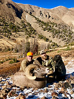 guided big horn sheep hunts, guided sheep hunting wyoming, outfitters wyoming, sheep hunts, ram hunts, hunting big horn sheep rams wy