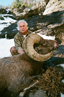 guided big horn sheep hunts, guided sheep hunting wyoming, outfitters wyoming, sheep hunts, ram hunts, hunting big horn sheep rams wy