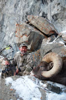 guided big horn sheep hunts, guided sheep hunting wyoming, outfitters wyoming, sheep hunts, ram hunts, hunting big horn sheep rams wy