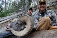 guided big horn sheep hunts, guided sheep hunting wyoming, outfitters wyoming, sheep hunts, ram hunts, hunting big horn sheep rams wy