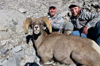 guided big horn sheep hunts, guided sheep hunting wyoming, outfitters wyoming, sheep hunts, ram hunts, hunting big horn sheep rams wy