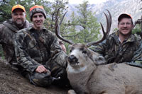 guided mule deer hunts wyoming, mule deer hunts, guided hunts wyoming, mule deer hunting